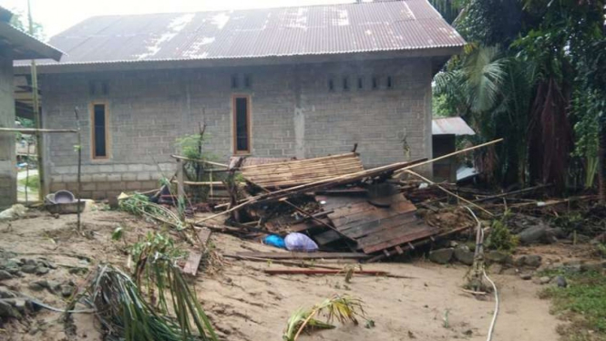 Longsor di Luwu Utara