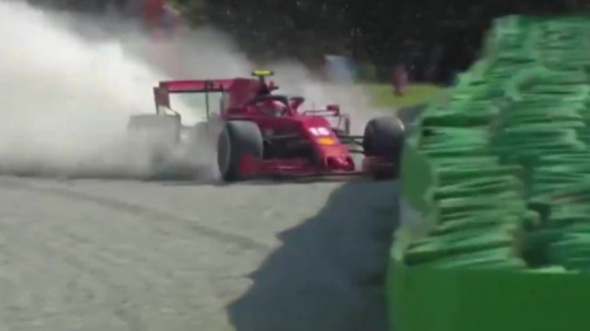 Kecelakaan pembalap Ferrari, Charles Leclerc di Sirkuit Monza, Italia