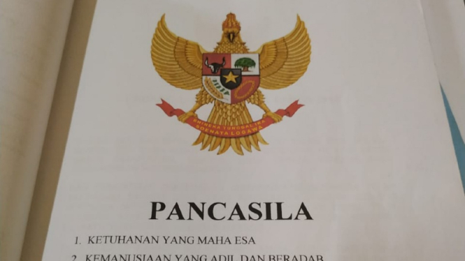 Sebuah organisasi di Garut mengubah lambang Garuda Pancasila
