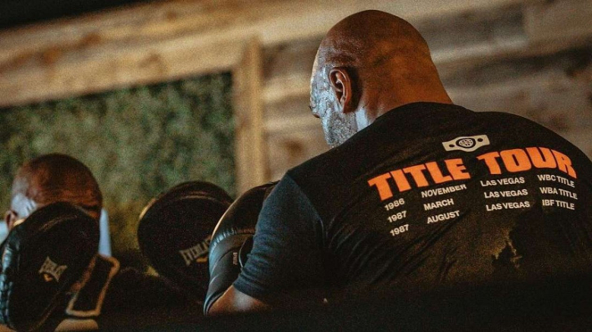 Legenda tinju dunia, Mike Tyson