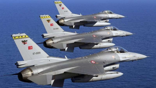 VIVA Militer: Jet tempur F-16 Fighting Falcon Angkatan Udara Turki