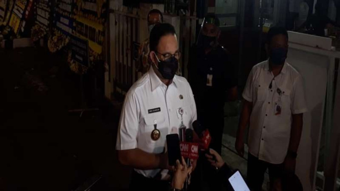 Gubernur DKI Jakarta Anies Baswedan melayat jenazah Jakob Oetama