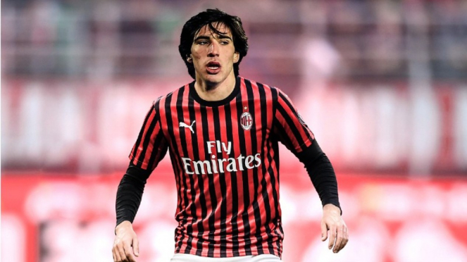 Pemain AC Milan, Sandro Tonali