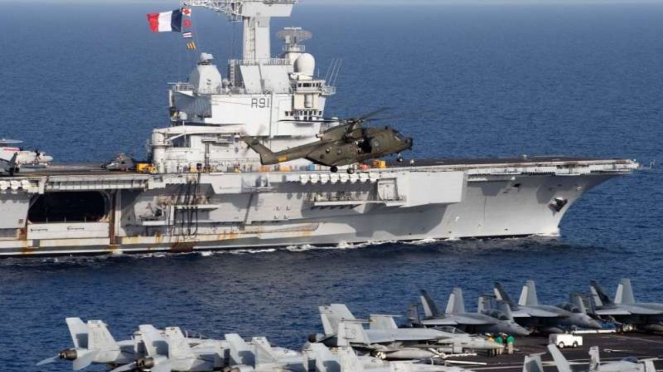 VIVA Military: Kapal induk Angkatan Laut Prancis, Charles de Gaulle
