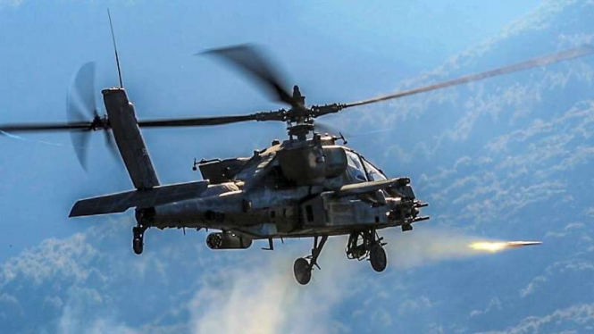 VIVA Militer: Helikopter Apache Angkata Udara Hellenic Yunani