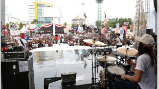 Ditanya Soal Bendera Slank Ada di Setiap Konser, Ini Jawaban Kaka
