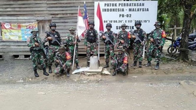 VIVA Militer: Prajurit di patok perbatasan RI Malaysia.