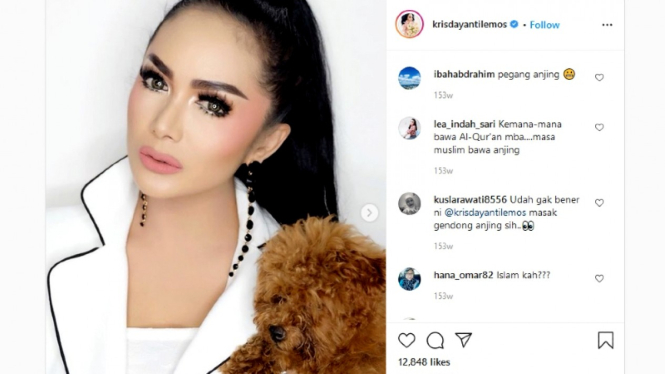 Pose Krisdayanti dengan anjing di media sosial jadi sorotan warganet