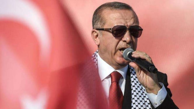 VIVA Militer: Presiden Turki, Recep Tayyip Erdogan