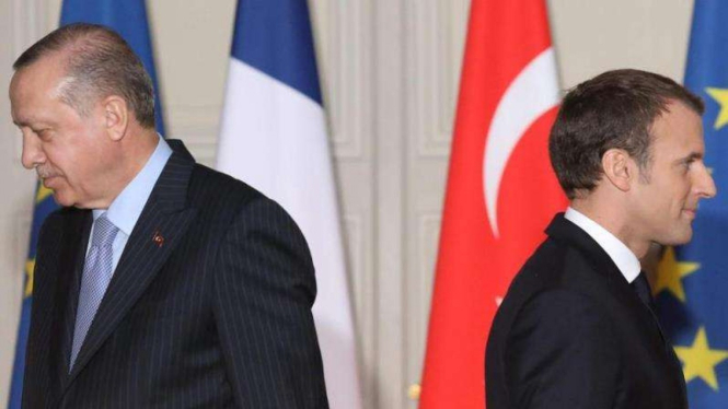 VIVA Militer: Recep Tayyip Erdogan dan Emmanuel Macron