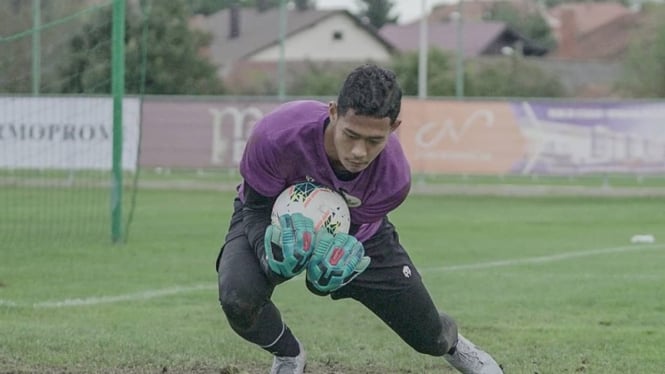 Kiper Timnas Indonesia U-19, Erlangga Setyo