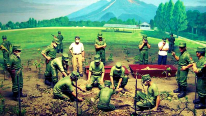 VIVA Militer: Diorama penggalian Lubang Buaya Yogyakarta.