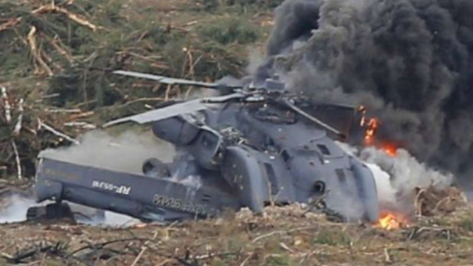 VIVA Militer: Helikopter militer Azerbaijan jatuh ditembak rudal Iran