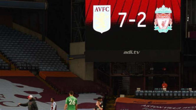 Liverpool dibantai Aston Villa 2-7.