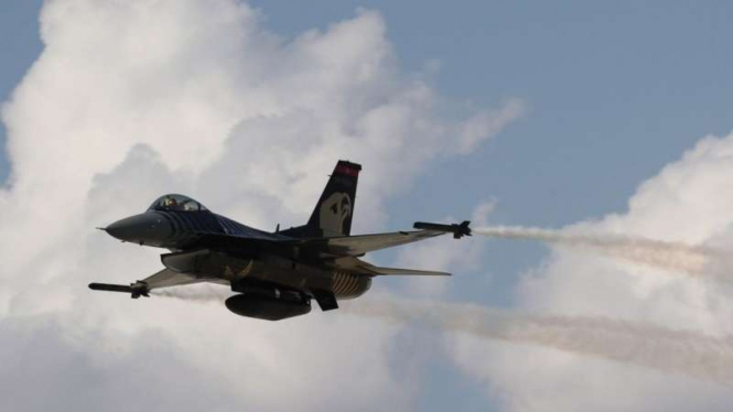 VIVA Militer: Jet tempur F-16 Angkatan Udara Turki (THK)