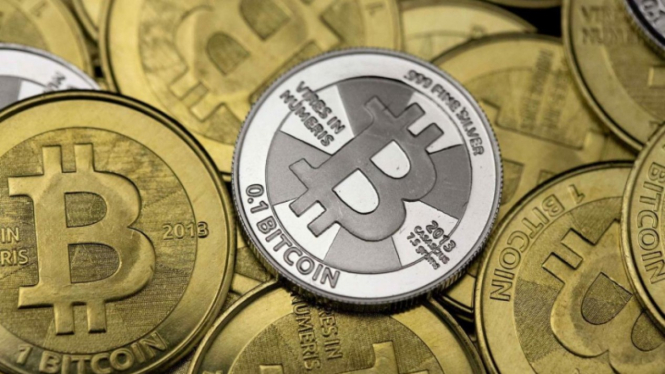 Bitcoin. (FOTO: Reuters/Jim Urquhart)