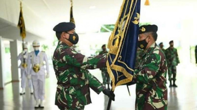 VIVA Militer : KSAL Laksamana TNI Yudo Margono pimpin Sertijab Pati TNI AL