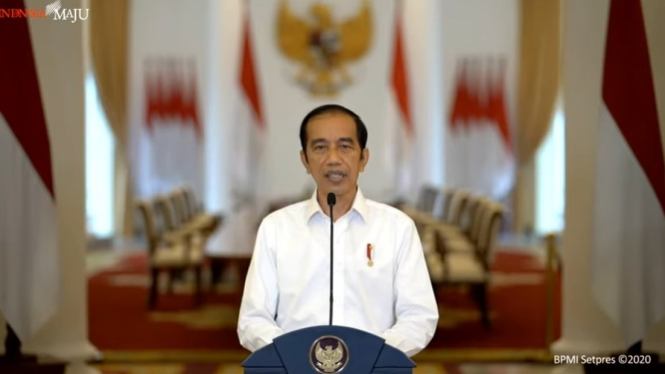 Presiden Jokowi memberikan keterangan terkait Undang Undang Cipta Kerja