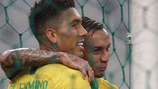 Pemain Brasil, Roberto Firmino.