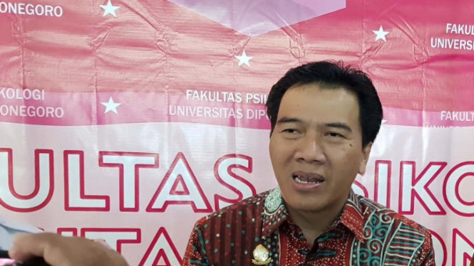 Profesor Yos Johan Utama, Rektor Undip Semarang (antara)