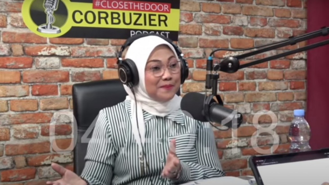 Menaker, Ida Fauziyah saat jelaskan UU Cipta Kerja di PodCast Deddy Corbuzier 