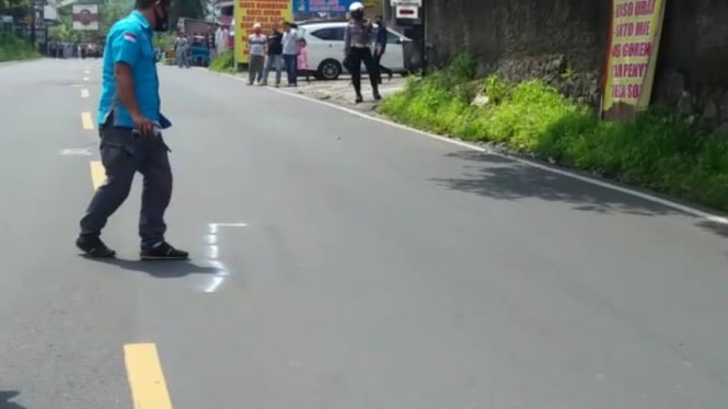 TKP kecelakaan beruntun di Puncak Bogor