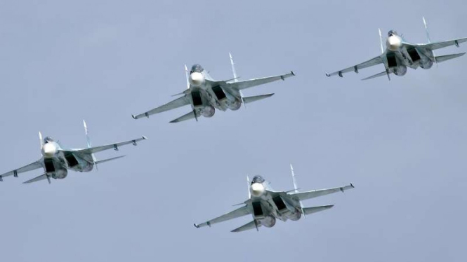 VIVA Militer: Jet tempur Sukhoi Su-27 Angkatan Udara Rusia (VVS)
