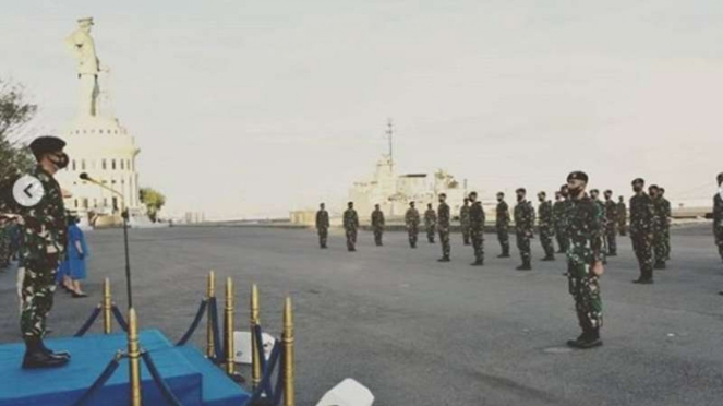 VIVA Militer : Pangkoarmada II pimpin upacara penyambutan Perwira Remaja TNI AL