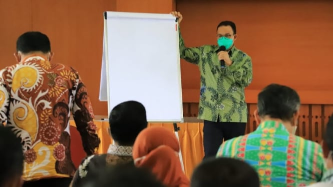 Gubernur Anies Baswedan kumpulkan camat dan lurah di Jakarta Selatan