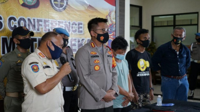 Pembuang sampah di Kalimalang Bekasi terancam sanksi pidana (antara)