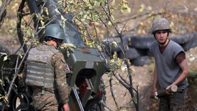 Pasukan Armenia dalam konflik Nagorno-Karabakh.-EPA


