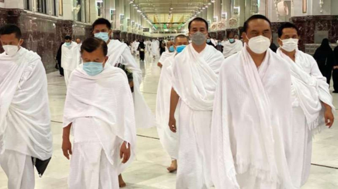 Jusuf Kalla melaksanakan umrah di tengah pandemi 