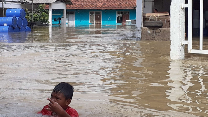 Banjir di Kampung Bitung, Desa Kadu Jaya, Kecamatan Curug, Tangerang 