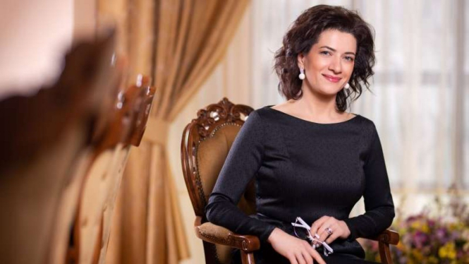 VIVA Militer: Istri Perdana Menteri Armenia, Anna Hakobyan
