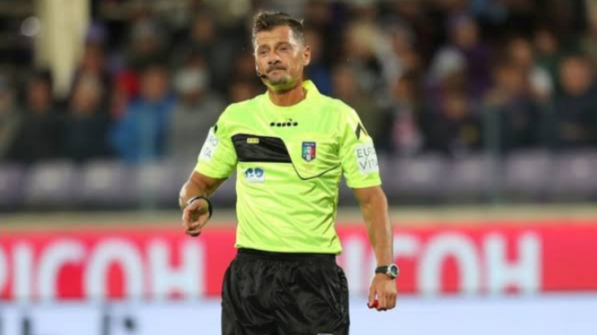 Wasit laga AC Milan vs AS Roma, Piero Giacomelli. 