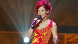 Perjalanan Karier Nikki McKibbin, Finalis American Idol yang Berpulang