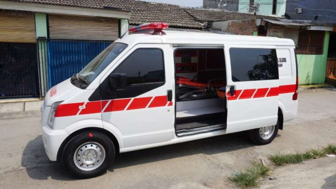 Ilustrasi mobil ambulans.