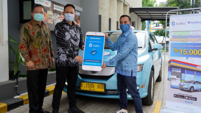 Gandeng i.saku, Bluebird Sediakan Alternatif Pembayaran Digital. (FOTO: Blue Bird)