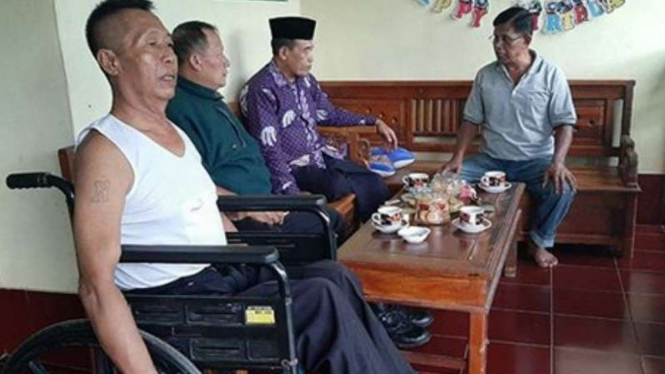 VIVA Militer: 4 prajurit TNI bertemu lagi.