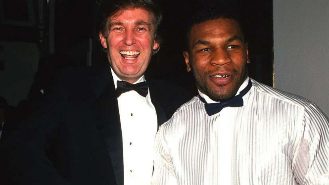 Mike Tyson muda ketika bersama Donald Trump