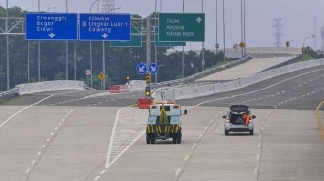 Autopista de peaje Cimanggis-Cibitung.