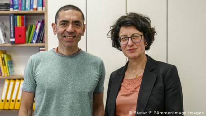 Ugur Sahin dan istrinya Özlem Türeci adalah dua ilmuwan Jerman keturunan Turki yang ada di balik sukses Biontech yang siap luncurkan vaksin Corona pertama di dunia.