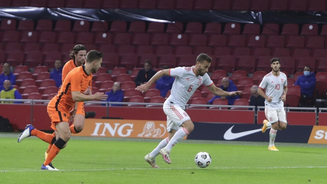 Pertandingan Belanda vs Spanyol