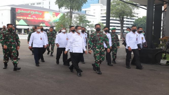 Menkopolhukam Mahfud MD di Mabes TNI AD