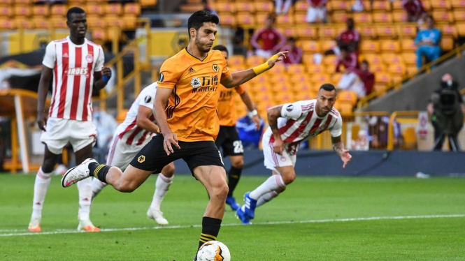 Bomber Wolverhampton Wanderers, Raul Jimenez