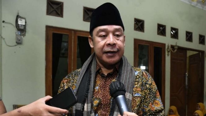 Pimpinan Pondok Pesantren Buntet Cirebon, KH Adib Rofiuddin Izza.