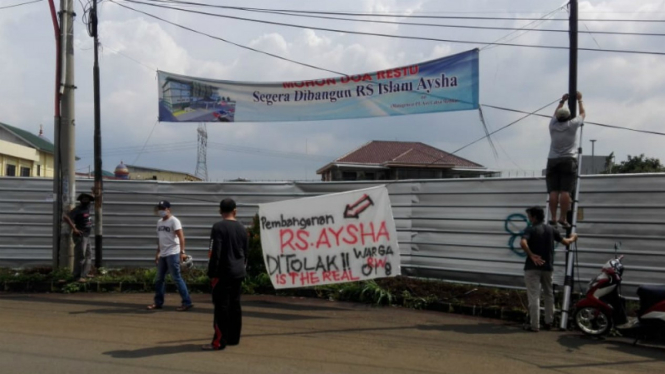 Aksi warga perumahan di Cibinong tolak pembangunan RS 