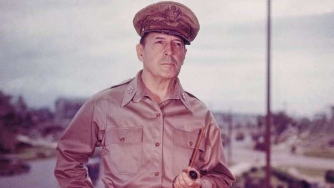 VIVA Militer: Jenderal Besar Douglas MacArthur