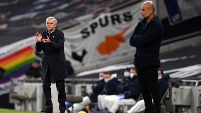 Jose Mourinho dan Pep Guardiola di laga Tottenham vs ManCity