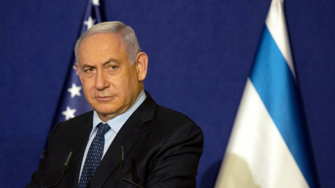 PM Benjamin Netanyahu menggelar jumpa pers terkait kunjungan Menlu AS Mike Pompeo di Yerusalem pada tanggal 19 November 2020.-Reuters

